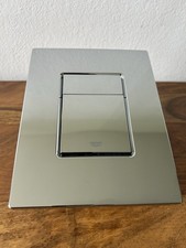 GROHE SKATE COSMOPOLITAN Abdeckplatte - Chrom (38732000) Unterputzspülkasten NEU