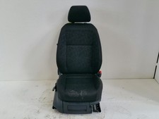 Skoda Fabia 2 5J Autositz