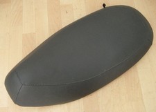 PIAGGIO SFERA RST 125 TYP M01 ORIGINAL SOFT SITZBANK MIT SCHLÜSSEL SEAT + KEY