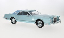 LINCOLN Continental Mark V - 1978 - light blue - MCG 1:18