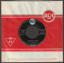 ♫ 7" 1956 Elvis Presley