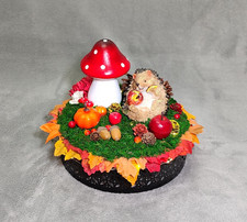 Herbstgesteck rund mit Igel