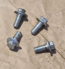 MERCEDES W124 Schraube Befestigung Fahrer/Beifahrersitz Set 4 Stk. original