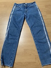 Jeans für Mädchen. Größe