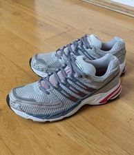 *ADIDAS • RESPONSE CUSHION