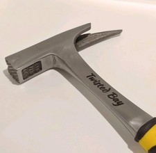 Twisted Bay Gerüsthammer Dachdeckerhammer 600 Gramm