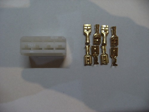Anschluß stecker konsole - stecker,