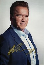 Arnold Schwarzenegger signiert