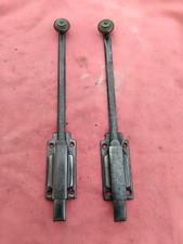 2 alte Zugschloss für Tür oder Möbel aus dem 20. Jahrhundert Art Deco