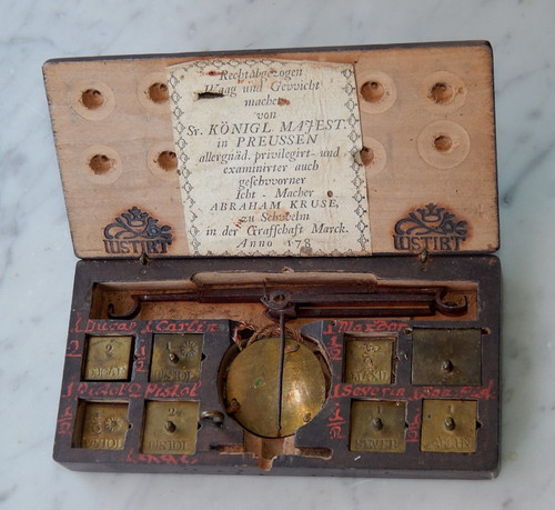 Antike kleine goldwaage - antike,