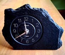 Vaerst Tischuhr, Uhr Schiefer, Naturstein schwarz