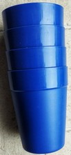 4 Trinkbecher blau Kunststoff H: 10 cm stapelbar Camping Ø 7,6 cm