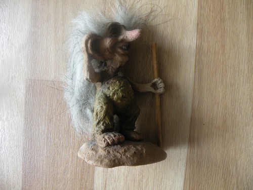 Nyform troll alter - troll,