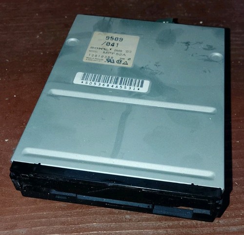 Apple performa 580 588 575 - 580,