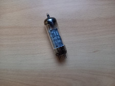 Lorenz ECL86 RÖHRE LAMPE TSF