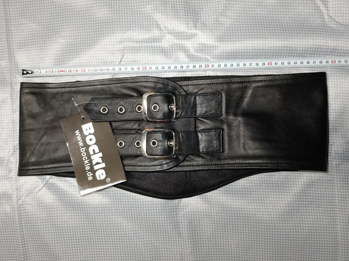 0671 w38 bockle - bockle, belt