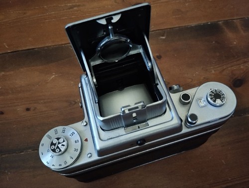 Pentacon six body - six, tl
