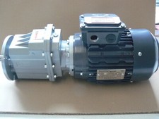 Stirnradgetriebemotor T2A 802-4 TOP-MOTOR Getriebemotor 0,75kW 310U/min