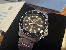 Seiko 5 Sports Armbanduhr