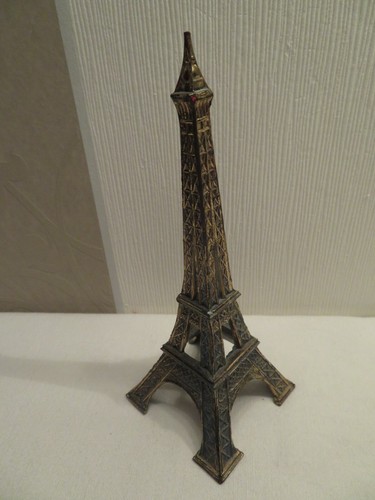 Vintage eiffelturm aus paris - aus,
