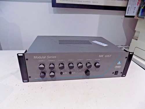 Peavey modular series 635t - modular,