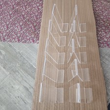 Steelbook/Mediabook Aufsteller aus Kunststoff auch für Blu-ray, DVD oder Bücher