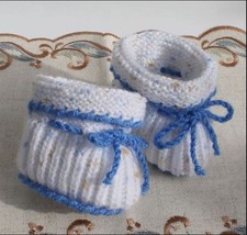 Babyschuhe gestrickt gehäkelt