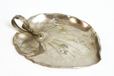 #10341 - Jugendstil Schale / Kehrschaufel aus Tischkehrset