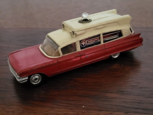Krankenwagenmodell corgy toys - krankenwagenmodell,
