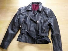 Bikerjacke / Motorradjacke von Modeka in schwarzem Leder, Damen