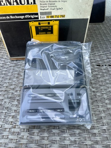 Renault display 7700752792 - 25,