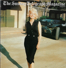 Vintage Magazine - MARILYN