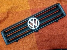 Corrado VR6 : KÜHLERGRILL +
