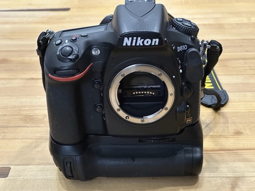 Two nikon d810 digital - two,