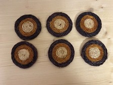 6 Trinkuntersetzer aus Bast