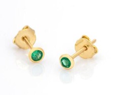 0,24 Ct Smaragd Bezel Stecker