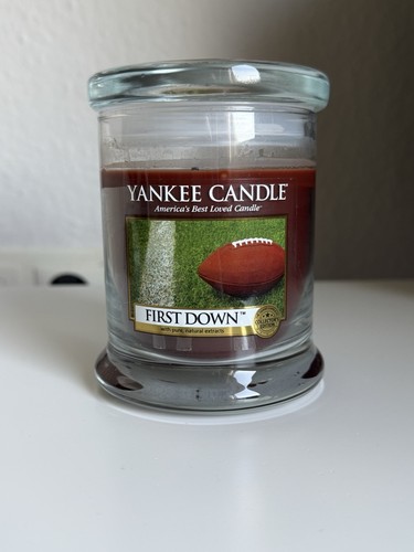 Yankee candle first down - candle,
