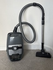 Miele Blizzard CX1 Cat & Dog