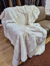 NEU !!!   TOSKANA  LAMM  DECKE