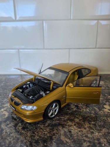Auto art holden monaro - holden,