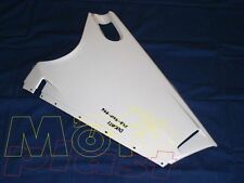 LINKE-UNTERE SEITENVERKLEIDUNG