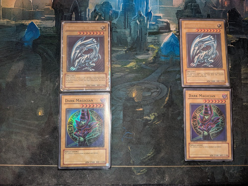 Blue eyes white - yu-gi-oh,