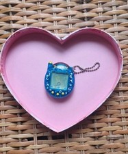 Bandai Tamagotchi Connection V3 Blau Transparent
