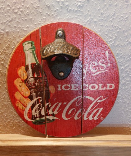 Coca cola yes ice cold - yes, !