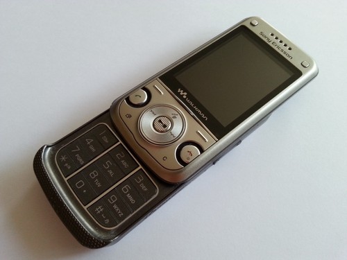 Sony ericsson w760i silber - sony,