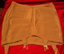 VINTAGE Exquisite Form