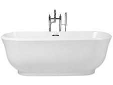 Stilvolle Acryl Badewanne oval