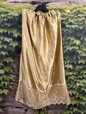 Goldfarbener Vintage-Unterrock mit Verzierung – Eleganter Petticoat - M