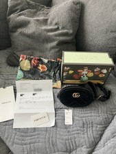 Gürletasche Gucci Marmont aus Velvet