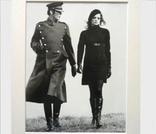 Stell-Es-Auf! HELMUT NEWTON Erotik Fetisch Macht BDSM Sex Women Liebe Uniform